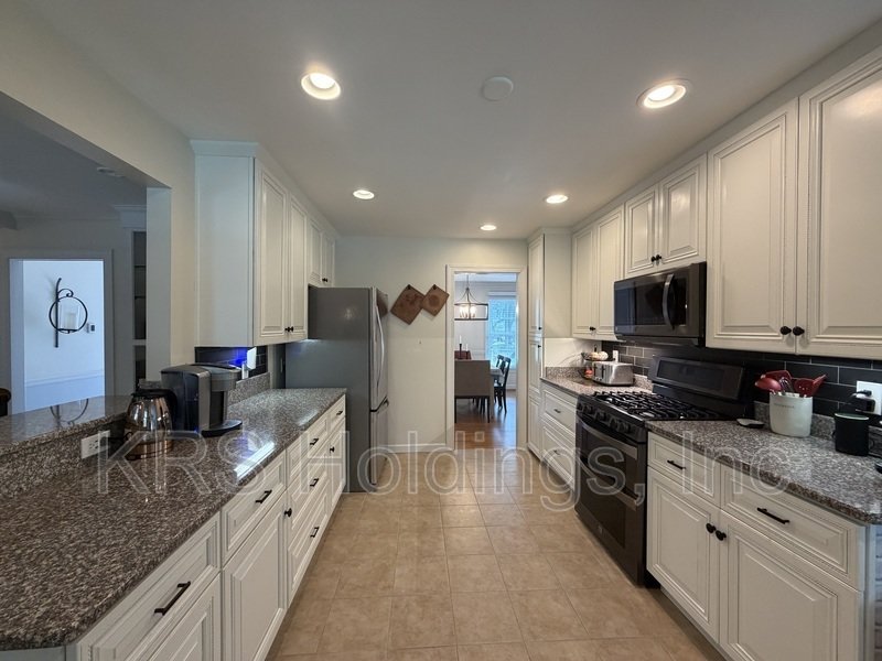 Luxurious property image