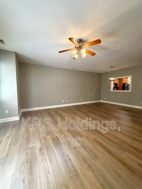 Open property image