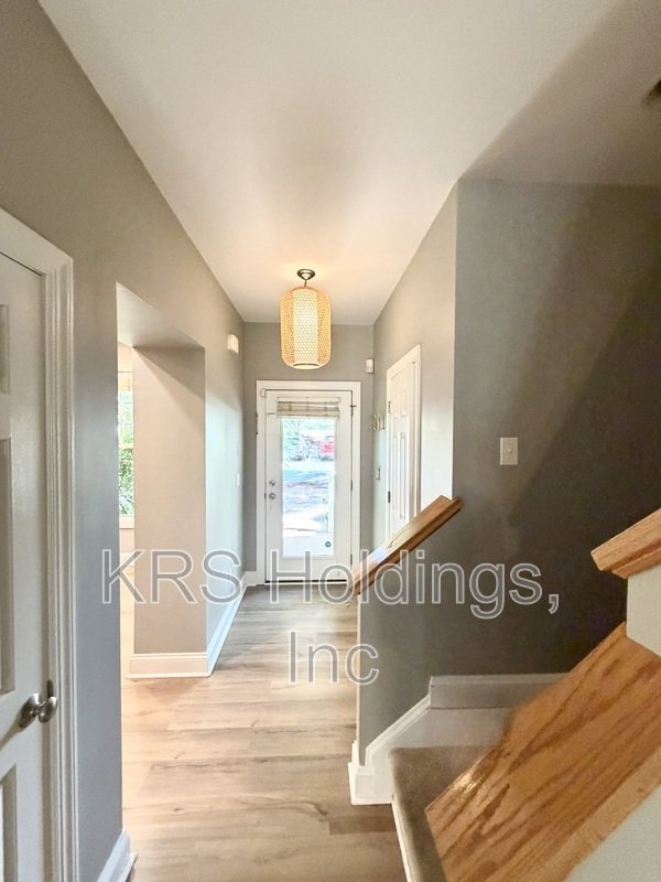 Open property image