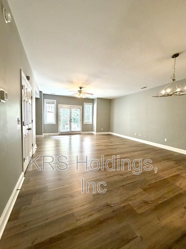 Open property image