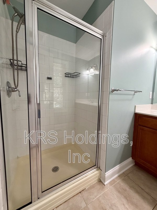 Open property image