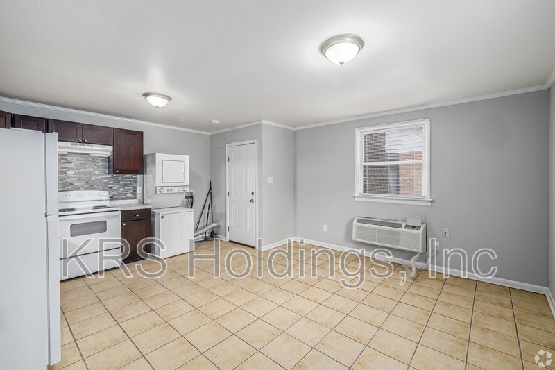 Renovated 1BR $1295/Month | Utilities Included + Washer/Dryer property image