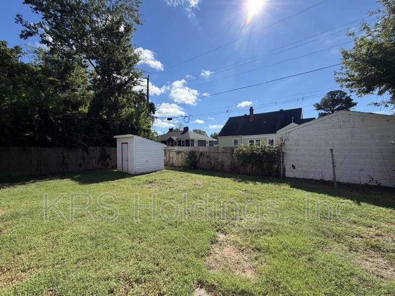 Bright property image