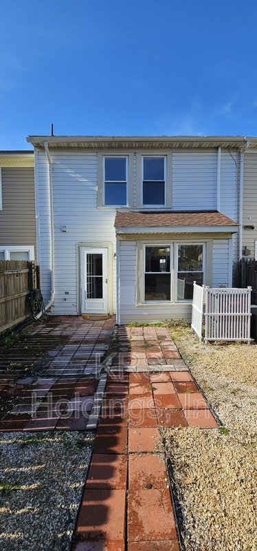 Bright property image