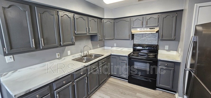 Charming property image