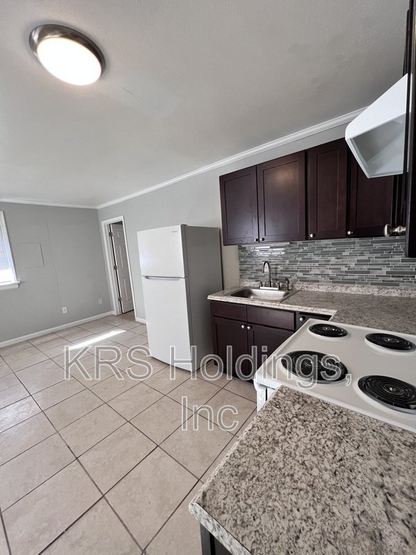 Newly Renovated All Utilities included property image