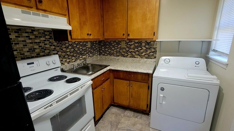 3423 Ryburn Rd property image