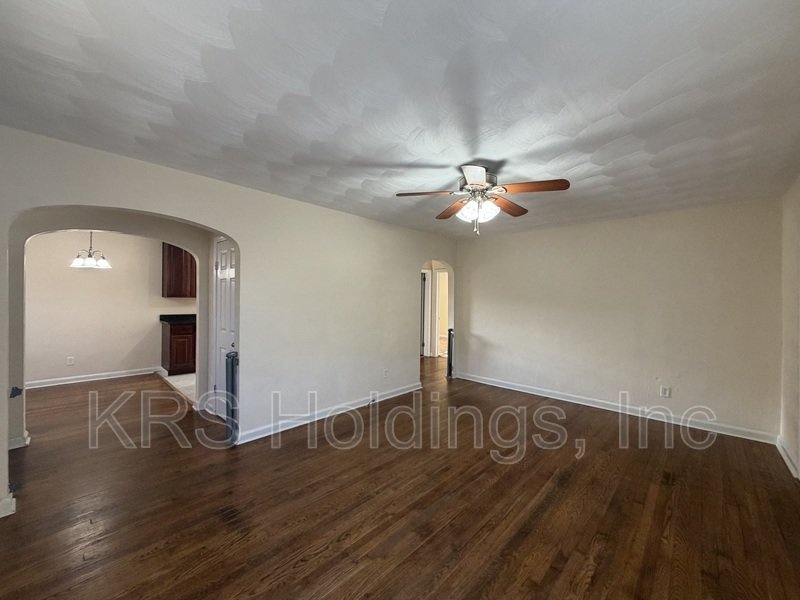 2209 Silbert Road property image