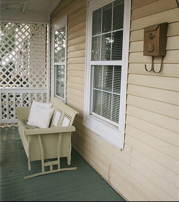 1719 Porter St property image