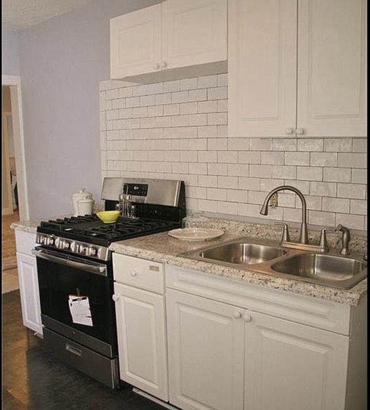 1719 Porter St property image