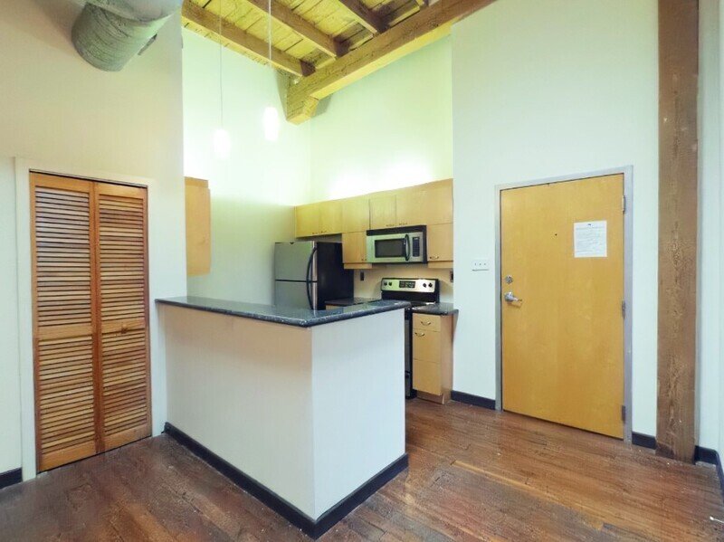 Bright property image