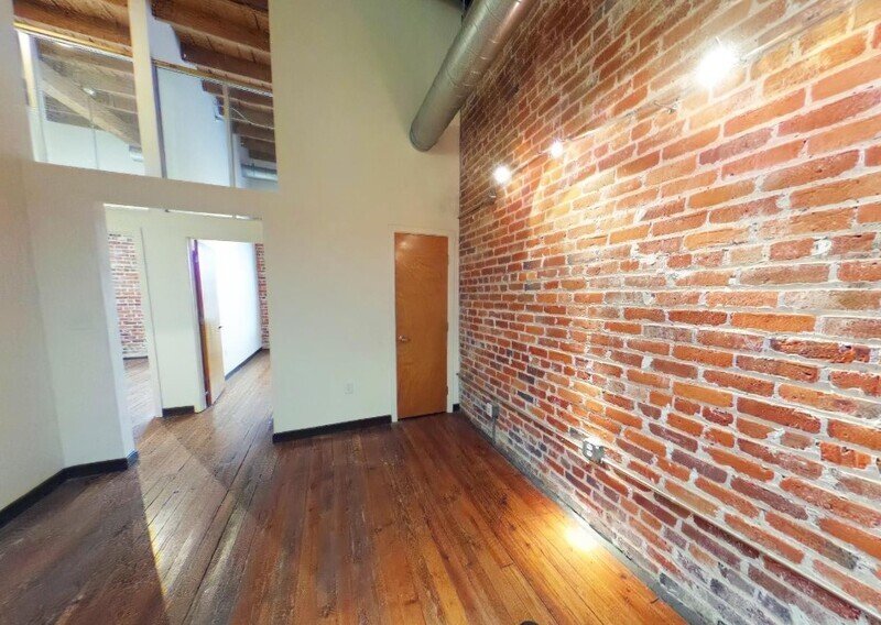 Bright property image