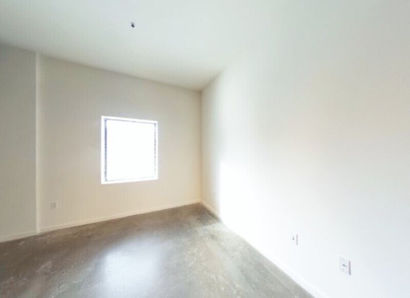 Bright property image